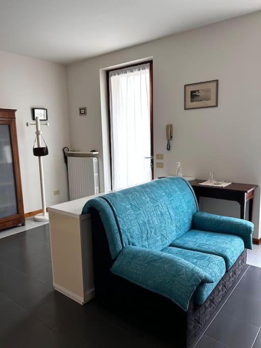 Near Town Centre And Lake - Le Colombe Bardolino Exterior foto
